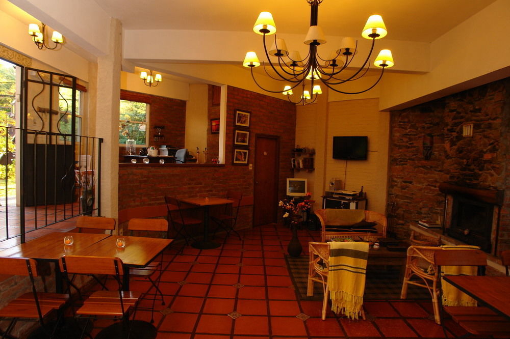Posada Del Bosque โกโลเนีย เดล ซากราเมนโต ภายนอก รูปภาพ
