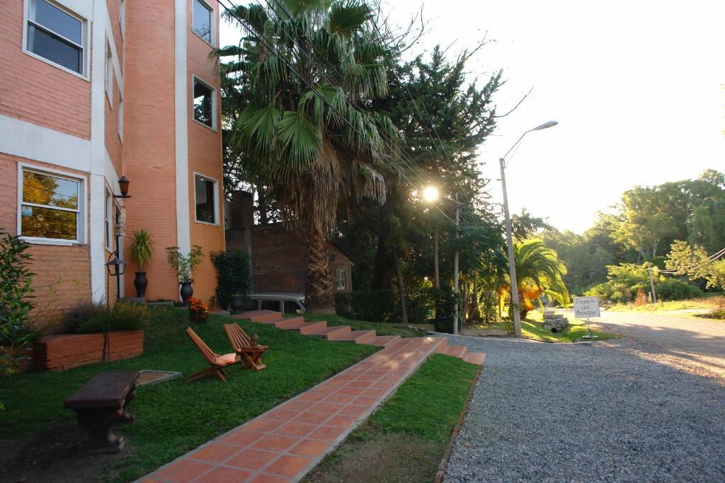 Posada Del Bosque โกโลเนีย เดล ซากราเมนโต ภายนอก รูปภาพ